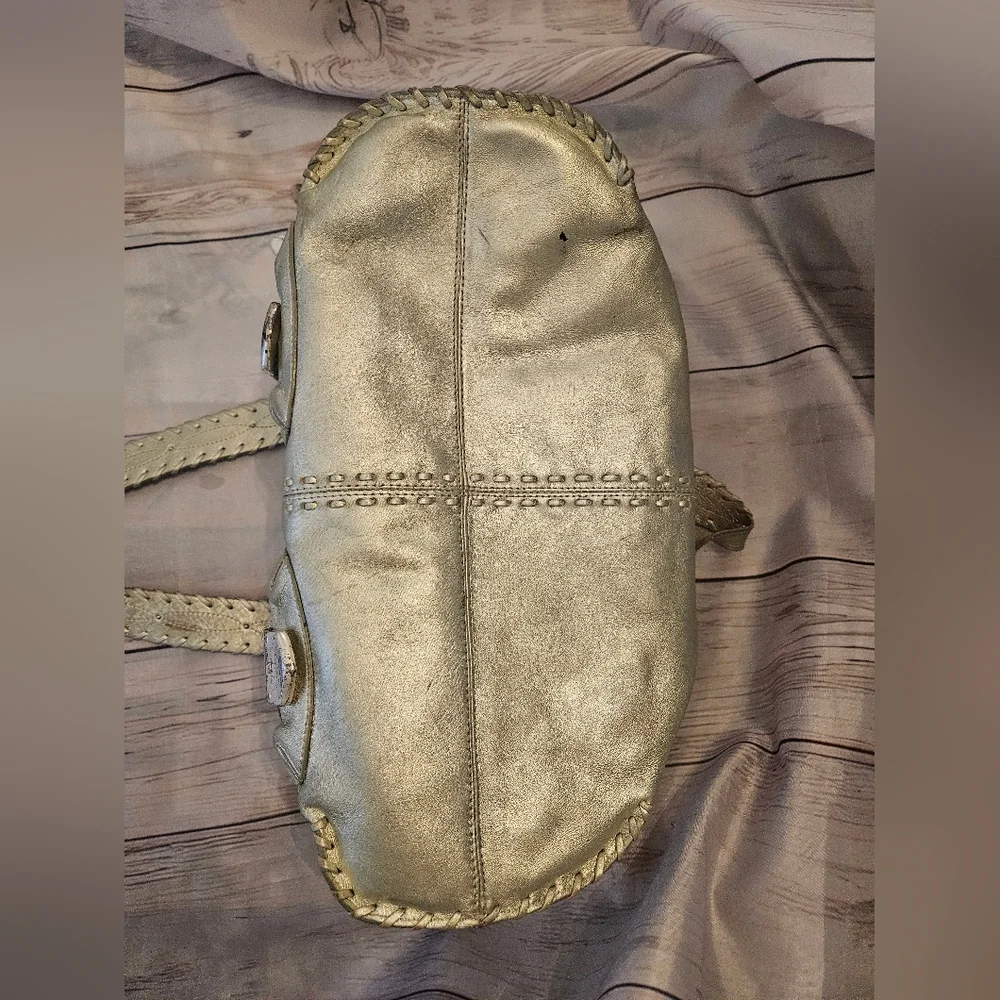 Michael KORS Gold Leather Bag - Picture 7 of 14